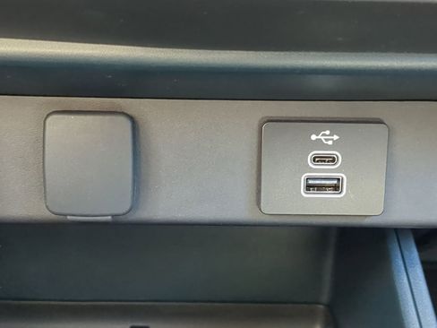 New 2026 Ford Maverick Lariat w/ Black Appearance Package image 57