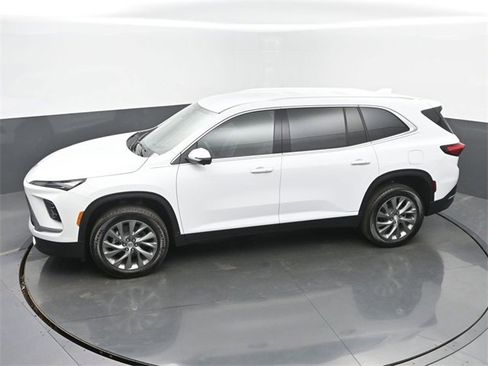 New 2026 Buick Enclave Preferred w/ Power Package image 41