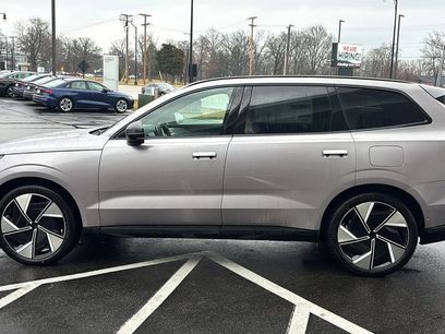 New 2026 Volvo EX90 Ultra