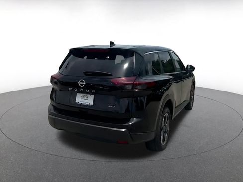 Used 2025 Nissan Rogue SV AWD/4WD image 15