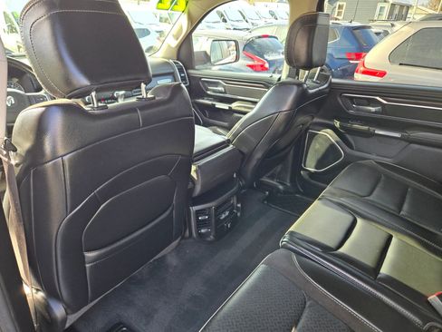 Used 2022 RAM 1500 Laramie image 46