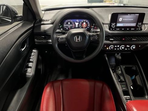 Used 2023 Honda Accord EX image 18
