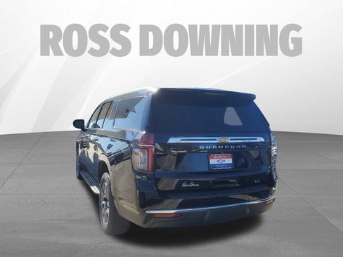 Used 2022 Chevrolet Suburban LT image 6