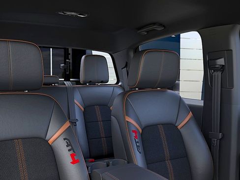 New 2026 GMC Canyon AT4 AWD/4WD image 24