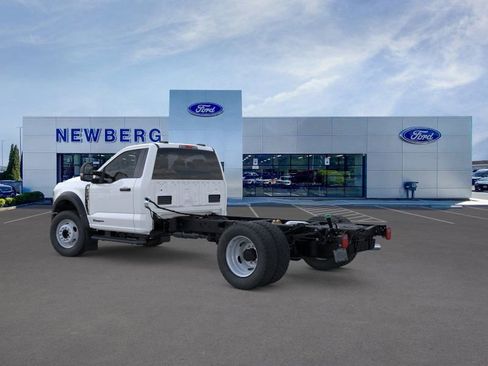 New 2026 Ford F550 4x4 Regular Cab Super Duty image 6