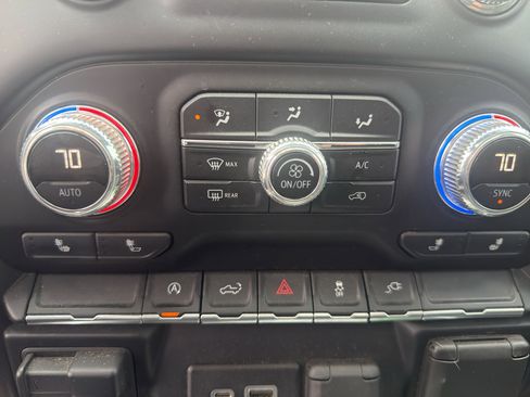 Used 2019 GMC Sierra 1500 Elevation image 18