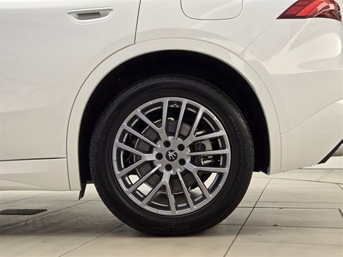 New 2024 Maserati Grecale GT image 15