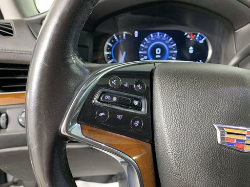 Used 2019 Cadillac Escalade Luxury image 19