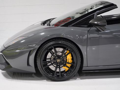 Used 2012 Lamborghini Gallardo LP 570-4 Performante AWD/4WD image 32