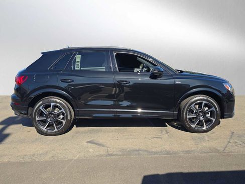 New 2025 Audi Q3 2.0T Premium Plus image 2