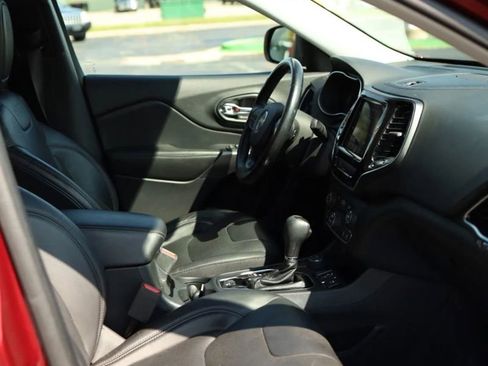 Used 2020 Jeep Cherokee Limited image 42