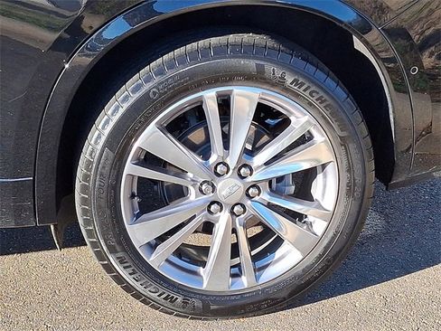 Certified 2023 Cadillac XT6 Premium Luxury w/ Technology Package image 29