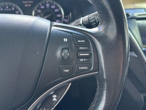Used 2016 Acura MDX w/ Advance & Entertainment Pkg FWD image 20