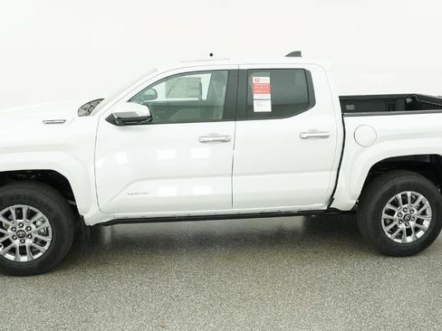 New 2026 Toyota Tacoma Limited AWD/4WD image 3