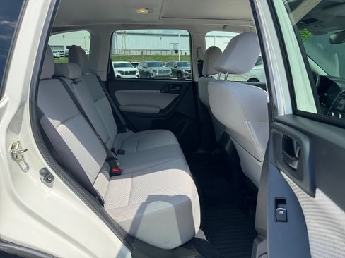 Used 2018 Subaru Forester 2.5i Premium AWD/4WD image 33