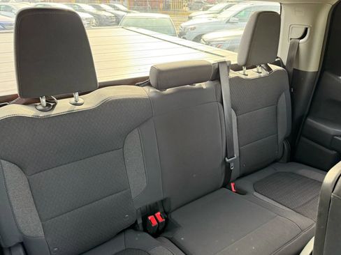 Used 2019 Chevrolet Silverado 1500 LT w/ All-Star Edition image 21