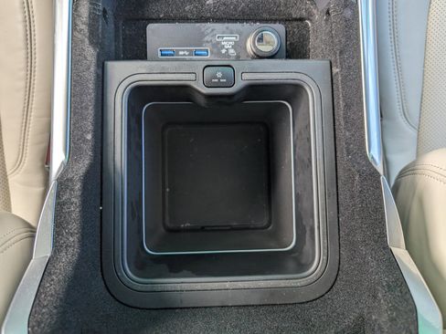 Used 2022 Land Rover Range Rover Sport HSE Silver Edition image 30