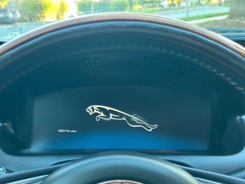 Used 2011 Jaguar XJ L Supercharged image 51