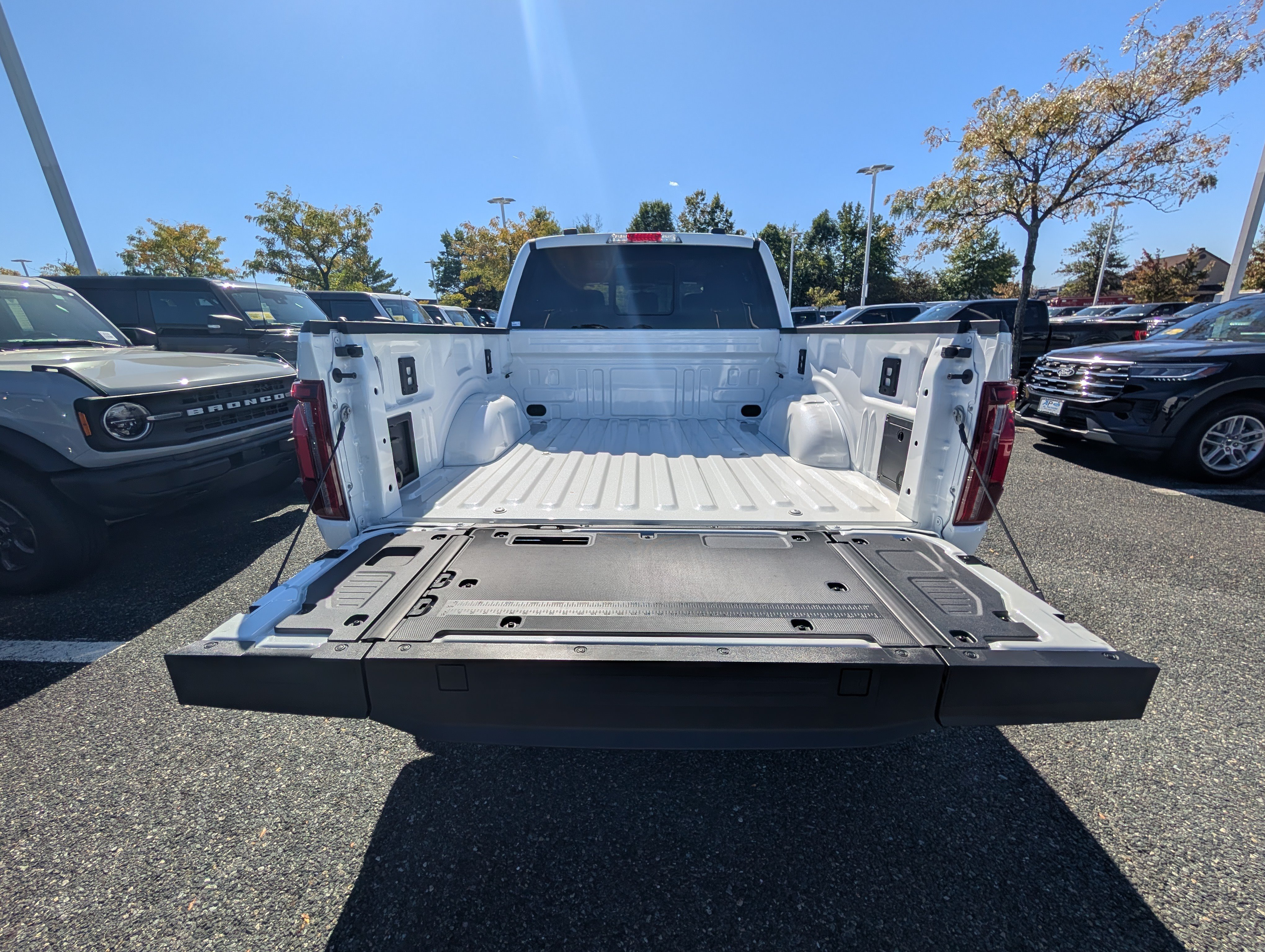 New 2026 Ford F150 King Ranch w/ Equipment Group 601A High AWD/4WD image 8