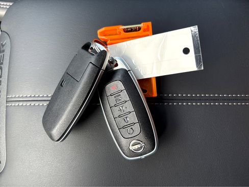 New 2026 Nissan Pathfinder Platinum w/ Cargo Package image 33