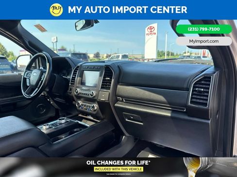 Used 2020 Ford Expedition Limited w/ Equipment Group 302A AWD/4WD image 29