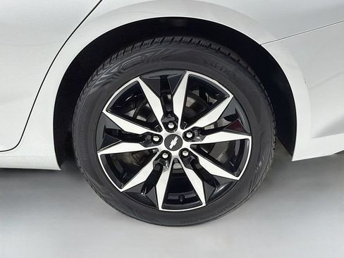 Used 2018 Chevrolet Malibu LT FWD image 30