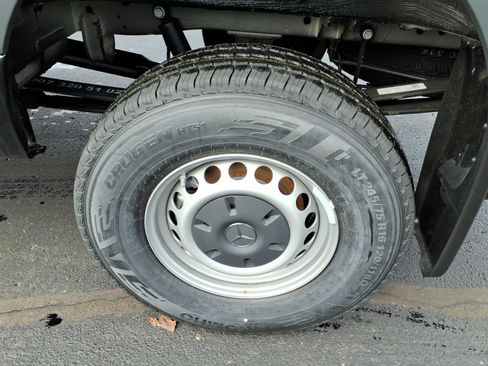 New 2026 Mercedes-Benz Sprinter 144 Cargo image 10