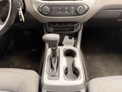 Used 2016 Chevrolet Colorado LT w/ LT Convenience Package image 19