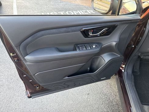 New 2026 Subaru Forester Limited image 25