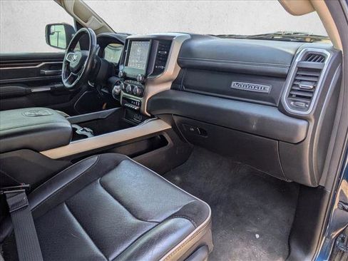 Used 2021 RAM 1500 Laramie AWD/4WD image 18