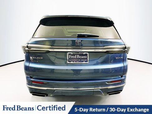 Certified 2025 Buick Enclave Avenir image 6