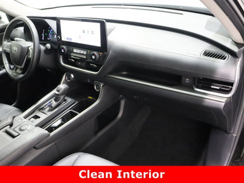Used 2024 Toyota Grand Highlander XLE image 39