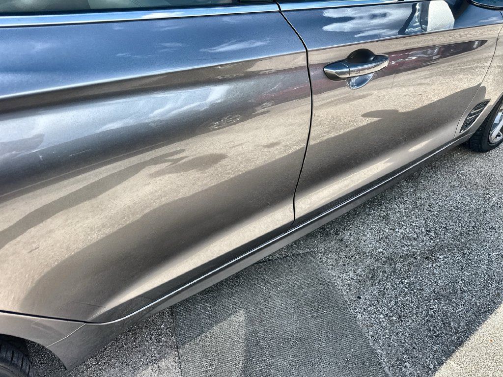 Used 2022 Genesis G70 2.0T RWD image 9
