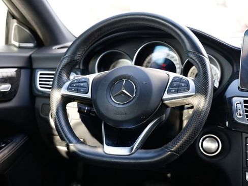 Used 2015 Mercedes-Benz CLS 400 image 32
