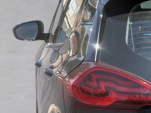 Used 2019 Chevrolet Bolt LT FWD image 20