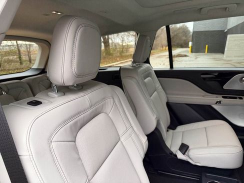 New 2026 Lincoln Aviator Reserve w/ Luxury Package image 22