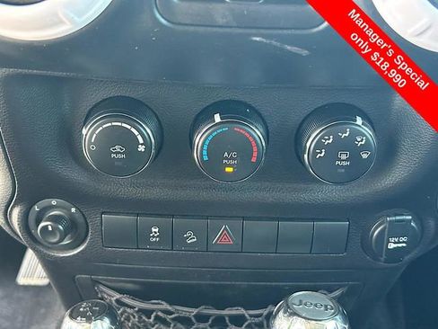 Used 2018 Jeep Wrangler Unlimited Sport S image 22