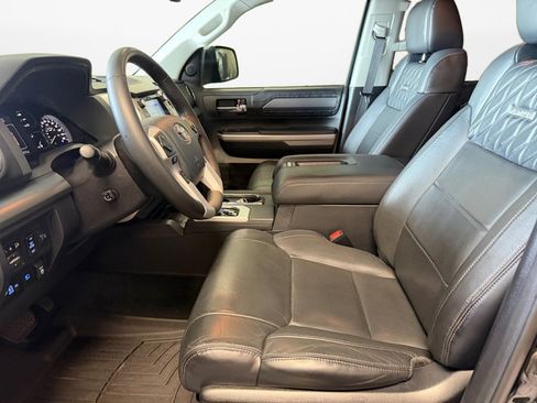 Used 2020 Toyota Tundra Platinum AWD/4WD image 11
