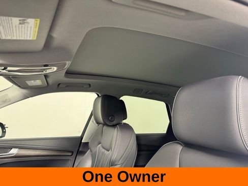 Used 2024 Audi Q5 2.0T Premium Plus image 3