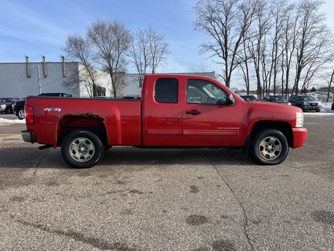 Used 2010 Chevrolet Silverado 1500 LT w/ Power Pack Plus image 8