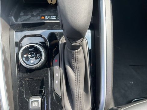 New 2025 Chevrolet Colorado Trail Boss w/ Midnight Edition image 24