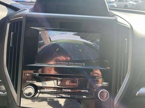 Used 2021 Subaru Forester Premium image 15