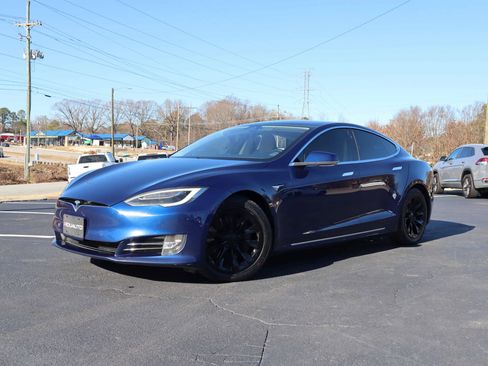 Used 2017 Tesla Model S 90D image 8