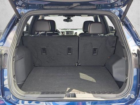Certified 2023 Chevrolet Equinox RS FWD image 6