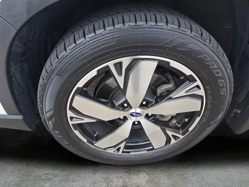 Used 2019 Subaru Forester Touring AWD/4WD image 9
