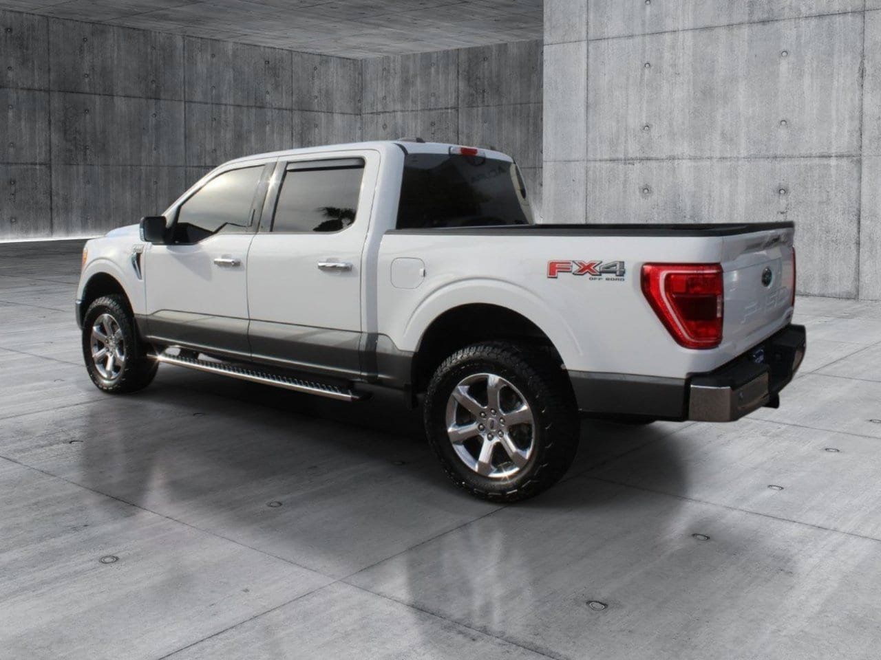 Used 2021 Ford F150 XLT w/ Equipment Group 302A High AWD/4WD image 3