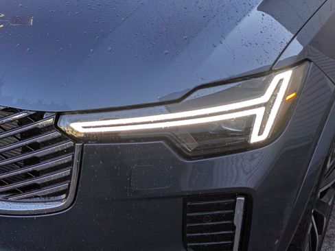 New 2026 Volvo XC90 B6 Plus w/ Protection Package Premier image 10