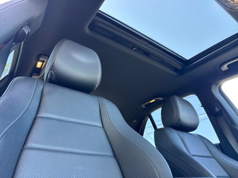 Used 2021 Mercedes-Benz GLE 350 4MATIC image 16