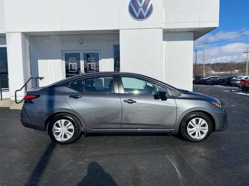 Used 2024 Nissan Versa S image 3