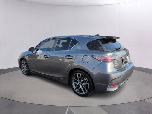 Used 2015 Lexus CT 200h w/ F Sport w/Nuluxe Interior FWD image 3